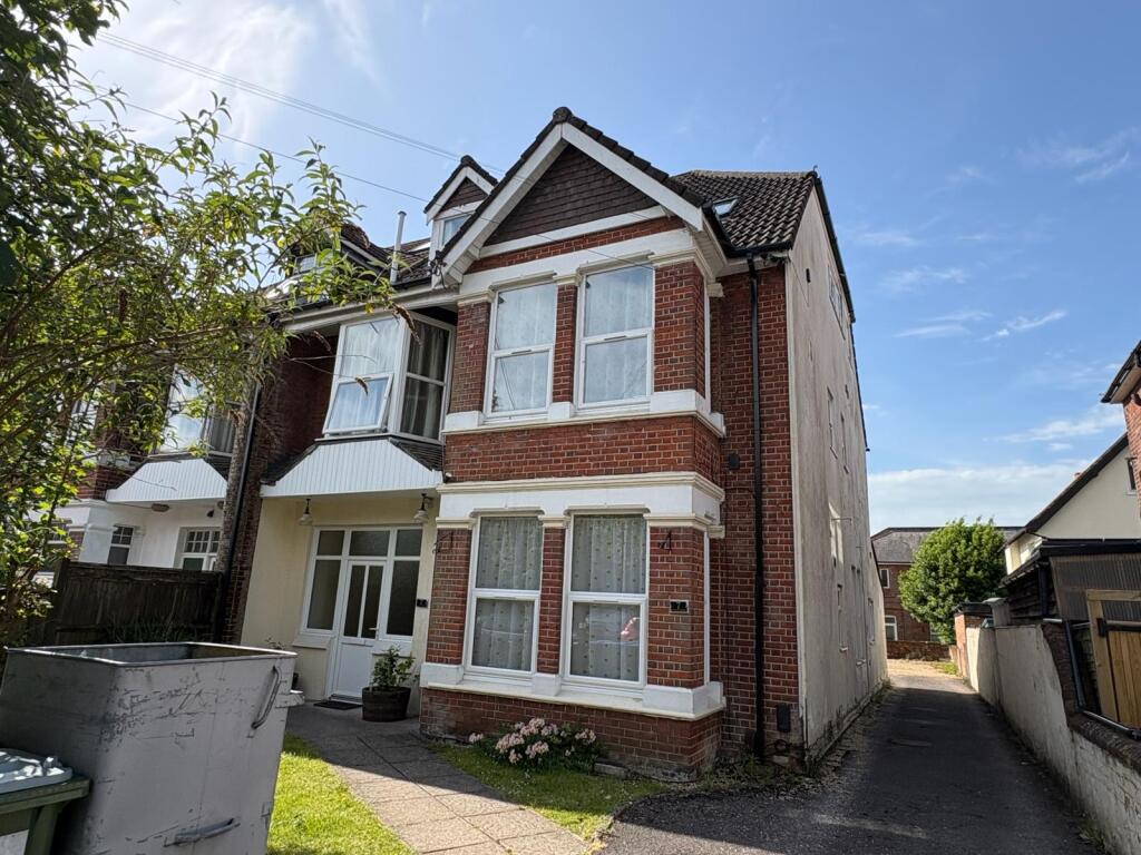 4 bed Studio for rent in Southampton. From Clear Residential - Southampton