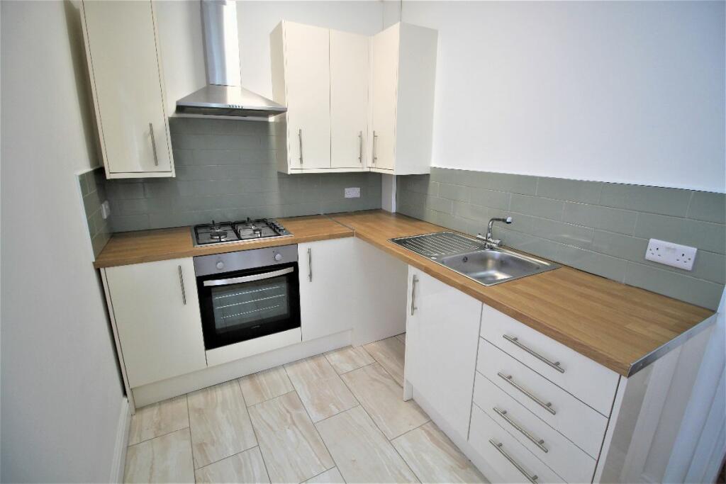 2 bed Mid Terraced House for rent in Liverpool. From PointProperties