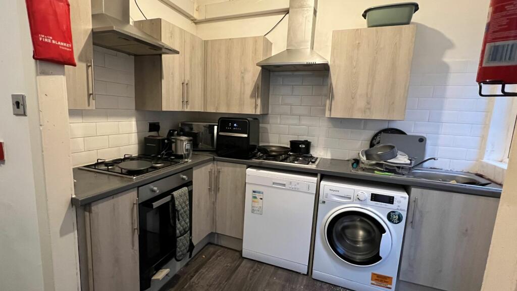 1 bed Mid Terraced House for rent in Liverpool. From PointProperties