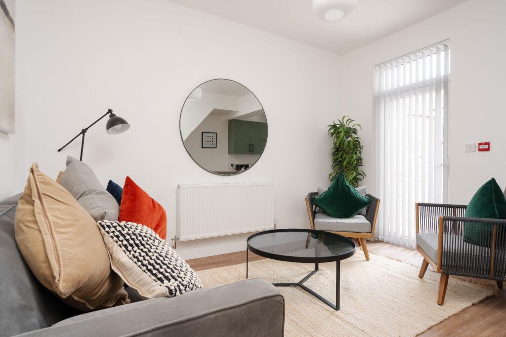 4 bed Mid Terraced House for rent in Liverpool. From Point Properties - Liverpool 4 bed Mid Terraced House for rent in Liverpool. From Point Properties - Liverpool