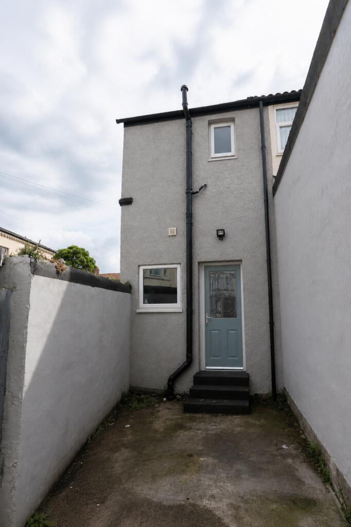 1 bed 1st Floor Flat for rent in Bootle. From Point Properties - Liverpool