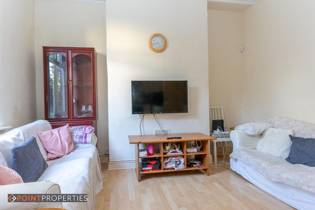 3 bed Mid Terraced House for rent in Liverpool. From Point Properties - Liverpool