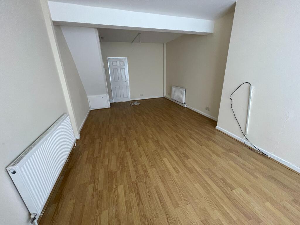 2 bed Mid Terraced House for rent in Liverpool. From Point Properties - Liverpool