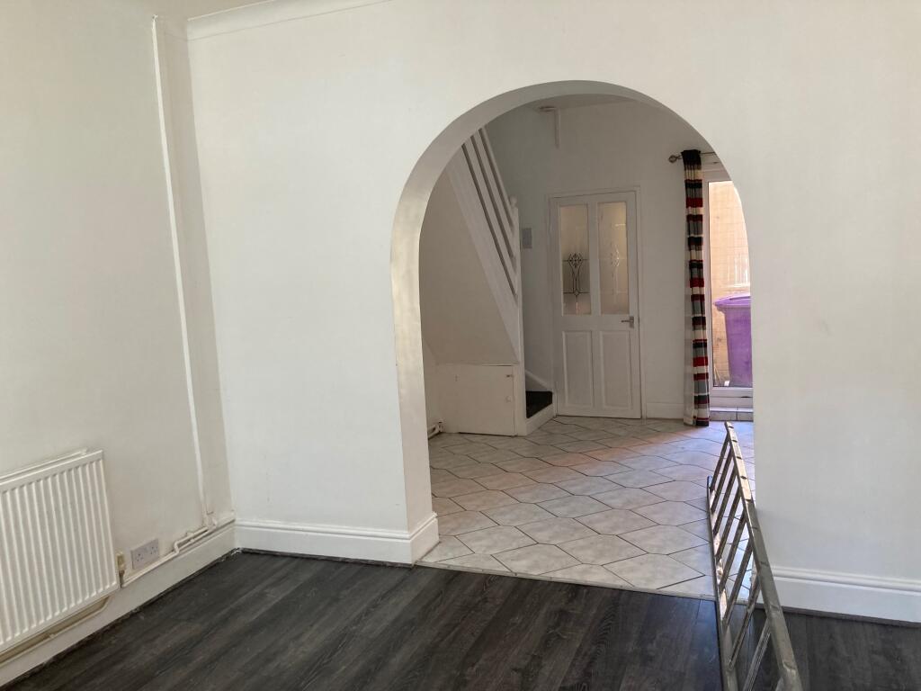 2 bed Mid Terraced House for rent in Liverpool. From Point Properties - Liverpool