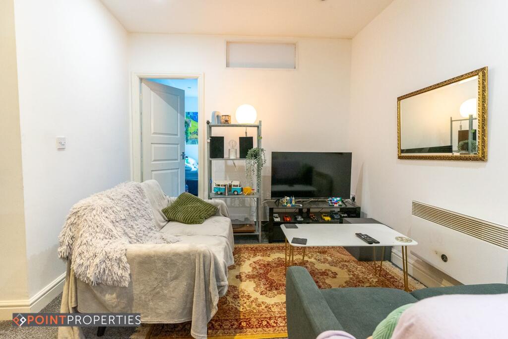 2 bed 1st Floor Flat for rent in Liverpool. From Point Properties - Liverpool