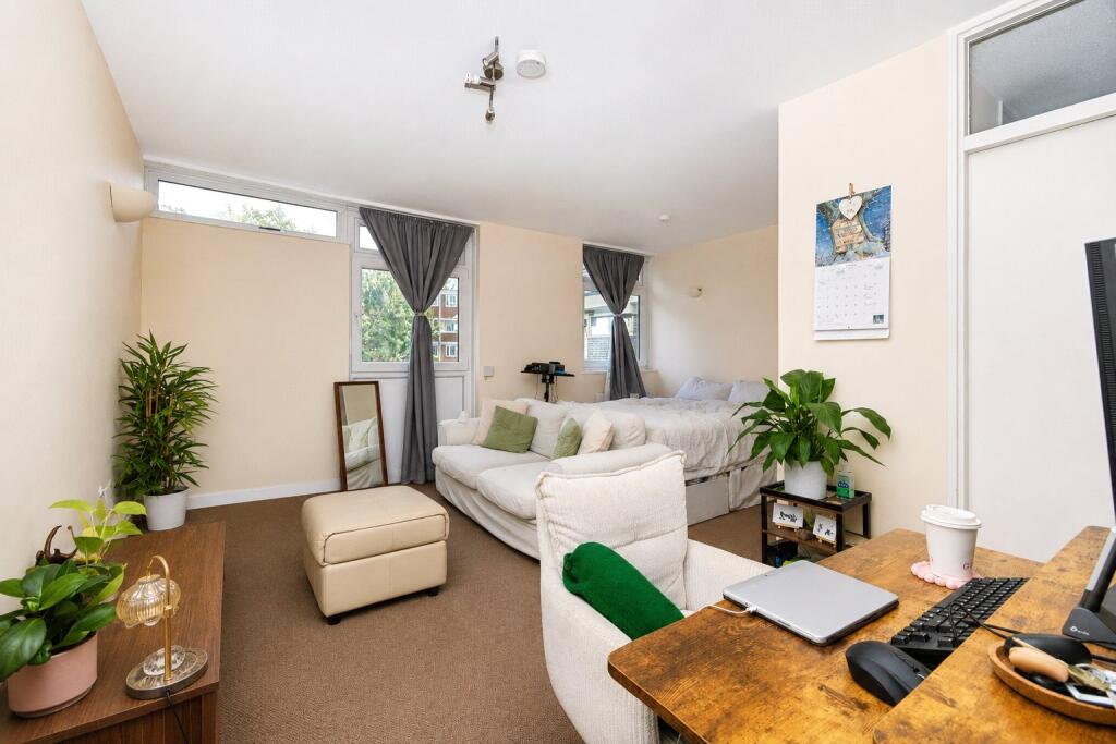 4 bed 1st Floor Flat for rent in Battersea. From Portico - Battersea 4 bed 1st Floor Flat for rent in Battersea. From Portico - Battersea