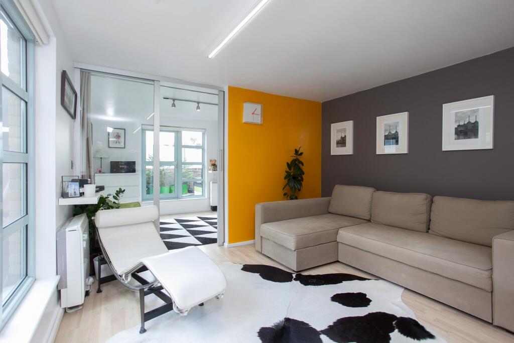 2 bed 1st Floor Flat for rent in Battersea. From Portico - Battersea 2 bed 1st Floor Flat for rent in Battersea. From Portico - Battersea