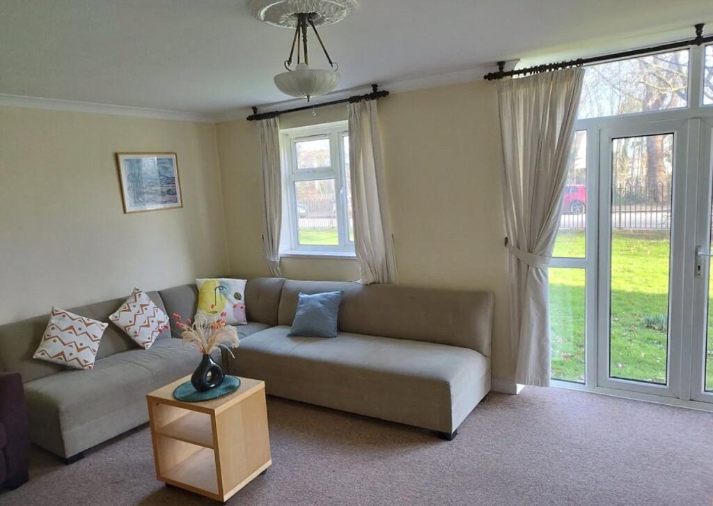 3 bed Detached for rent in Wandsworth. From Portico - Battersea