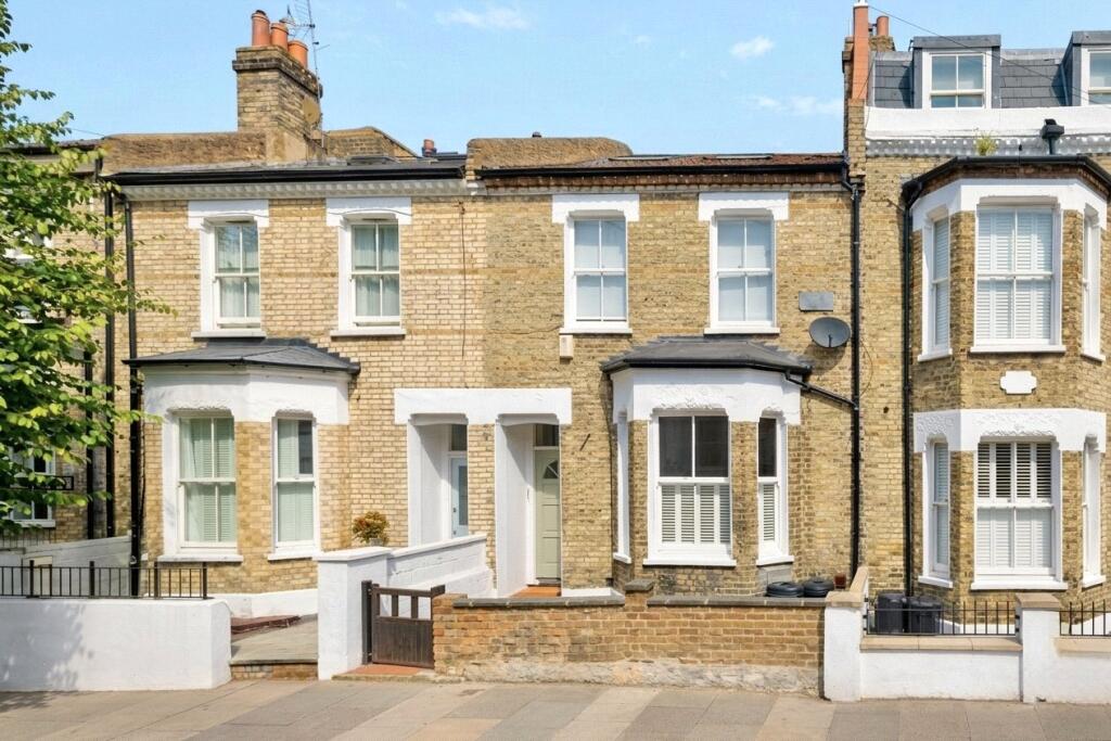 4 bed Detached for rent in London. From Portico - Battersea