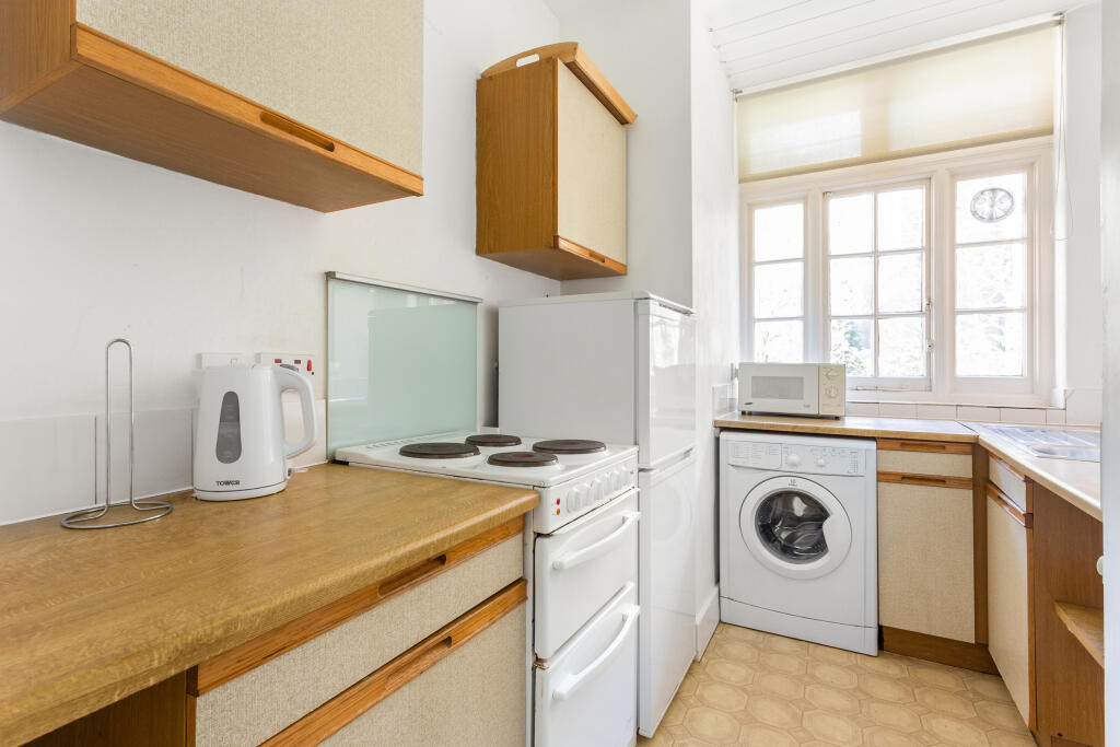 4 bed Studio for rent in Camden Town. From Portico - Bloomsbury