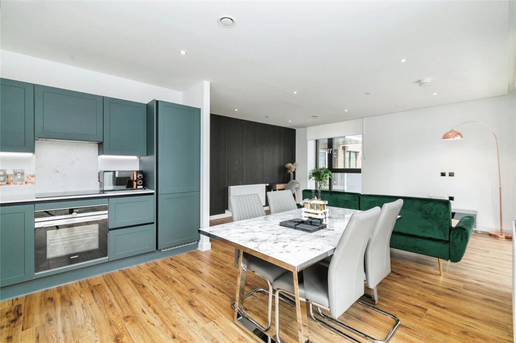1 bed 1st Floor Flat for rent in Islington. From Portico - Bloomsbury