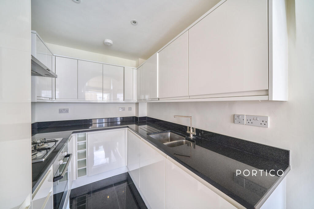 2 bed 1st Floor Flat for rent in London. From Portico - Fulham