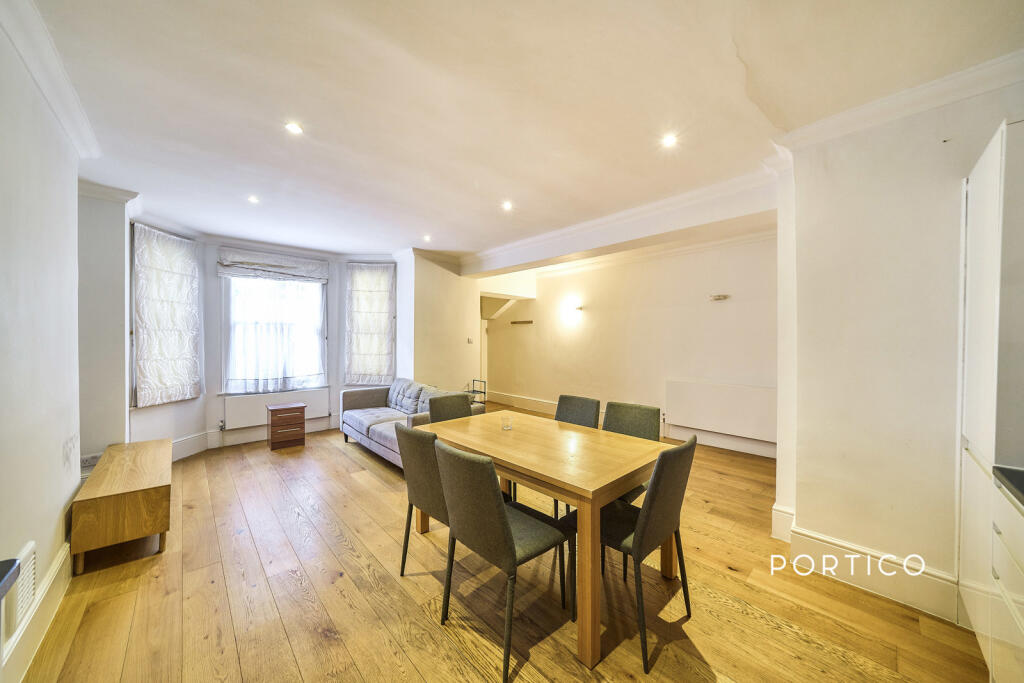 2 bed 1st Floor Flat for rent in Kensington. From Portico - Fulham