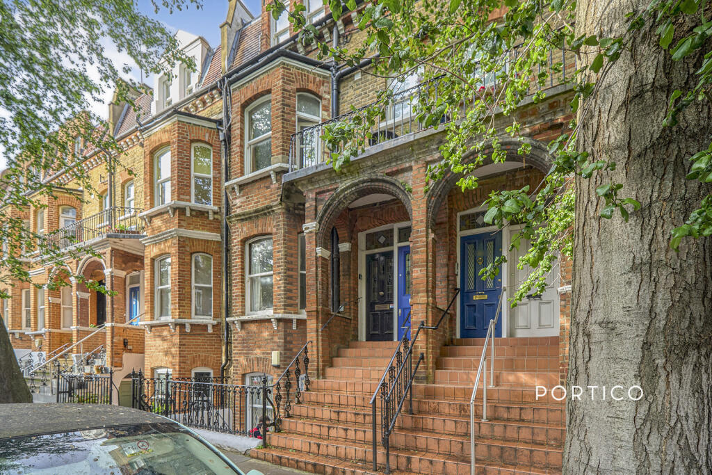 1 bed 1st Floor Flat for rent in Fulham. From Portico - Fulham