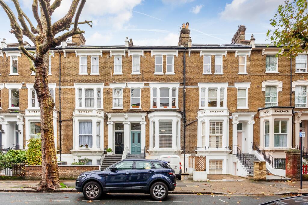 1 bed 1st Floor Flat for rent in London. From Portico - Hammersmith