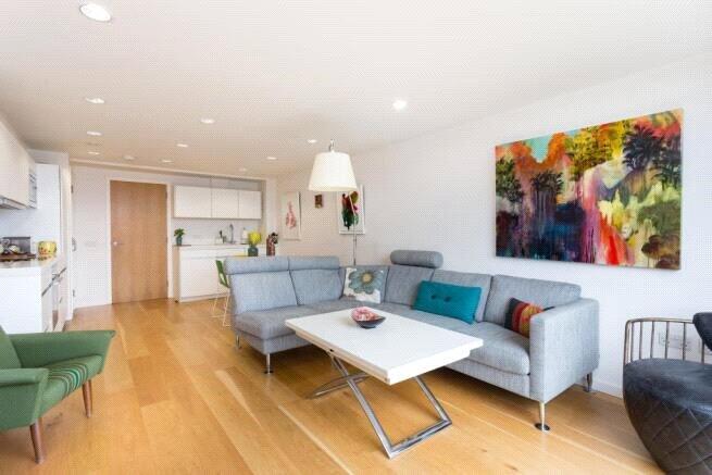 2 bed 1st Floor Flat for rent in London. From Portico - Islington