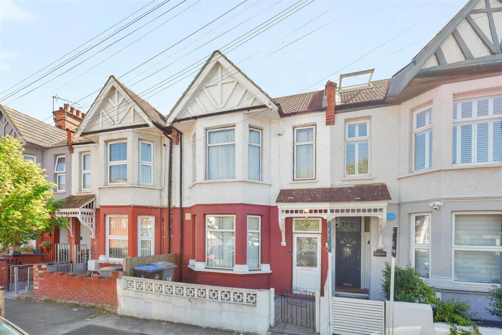 4 bed Mid Terraced House for rent in London. From Portland Estate Agents - London