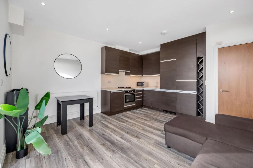 1 bed 1st Floor Flat for rent in Willesden. From Portland Estate Agents - London 1 bed 1st Floor Flat for rent in Willesden. From Portland Estate Agents - London