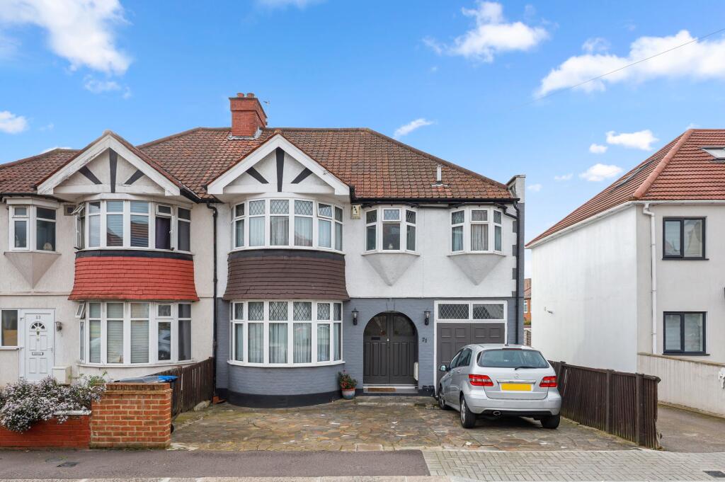 5 bed Semi Detached for rent in Willesden. From Portland Estate Agents - London