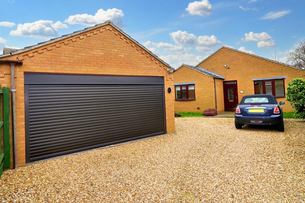 4 bed Detached bungalow for rent in Peterborough. From Prestige Property - Histon