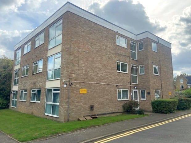 1 bed House (unspecified) for rent in Keston Mark. From Proctors - Shirley