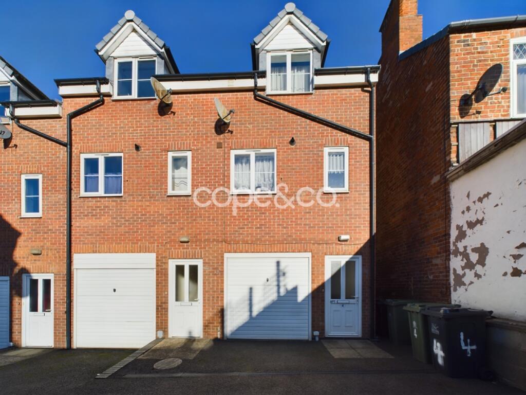 2 bed 1st Floor Flat for rent in Heanor. From Professional Properties - Derby