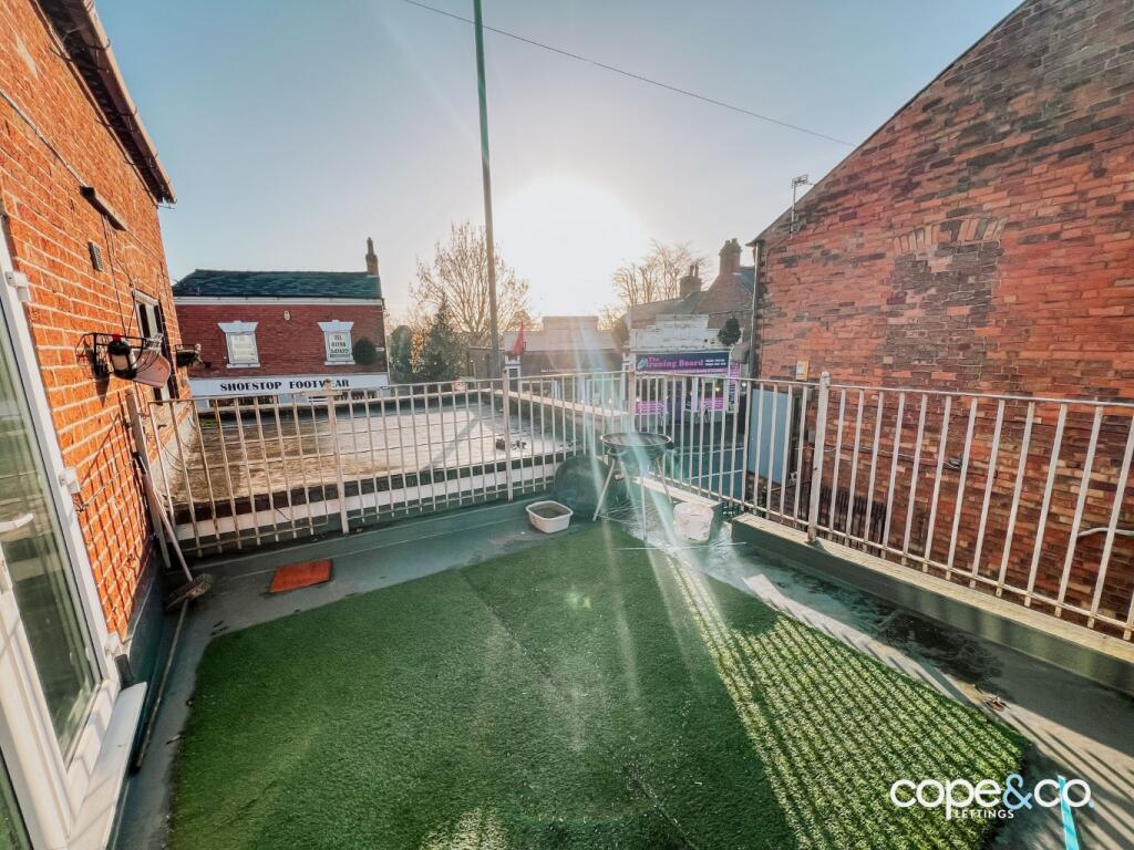 2 bed 1st Floor Flat for rent in Breadsall. From Professional Properties - Derby
