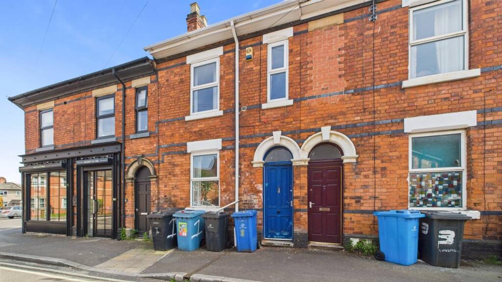 2 bed Mid Terraced House for rent in Mackworth. From Professional Properties - Derby
