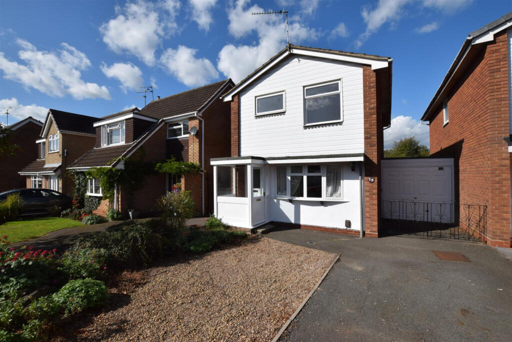 3 bed Detached for rent in Mackworth. From Professional Properties - Derby