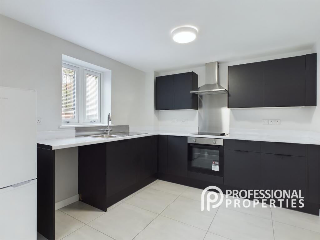 2 bed 1st Floor Flat for rent in . From Professional Properties - Derby