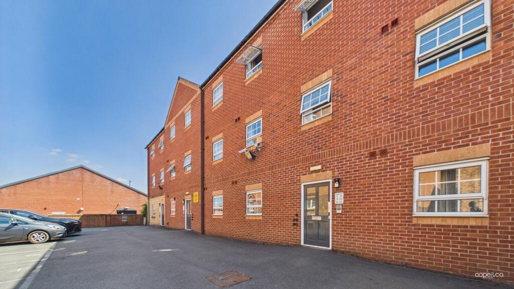 2 bed Apartment for rent in Mackworth. From Professional Properties - Derby