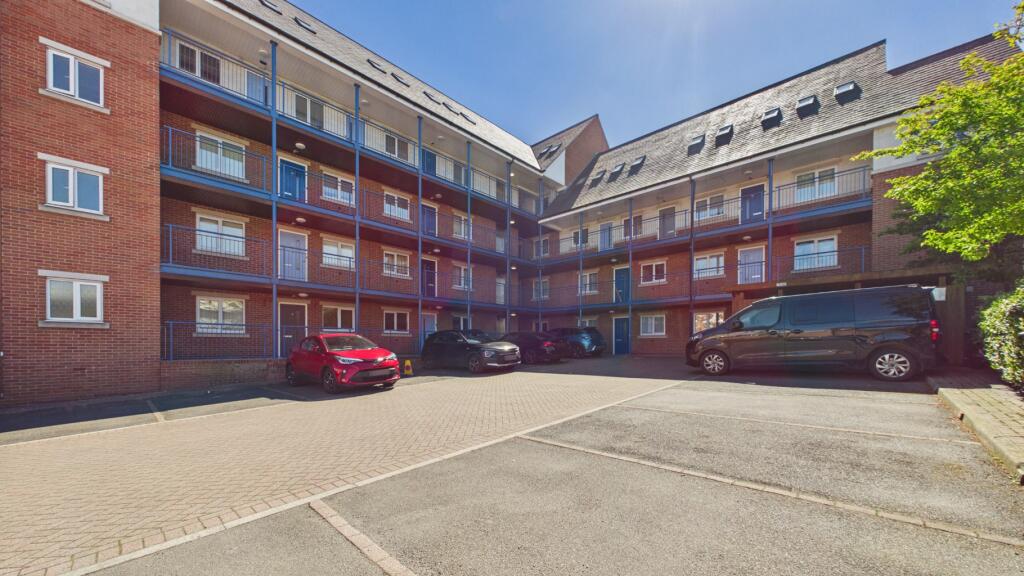 2 bed 1st Floor Flat for rent in Mackworth. From Professional Properties - Derby
