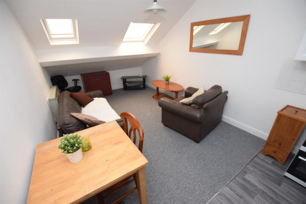 1 bed Apartment for rent in Mackworth. From Professional Properties - Derby