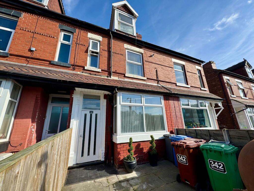 2 bed 1st Floor Flat for rent in Stretford. From Property Genius - Manchester