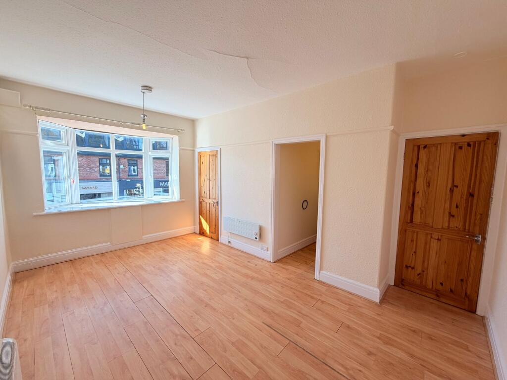 1 bed 1st Floor Flat for rent in Wilmslow. From Property Genius - Manchester