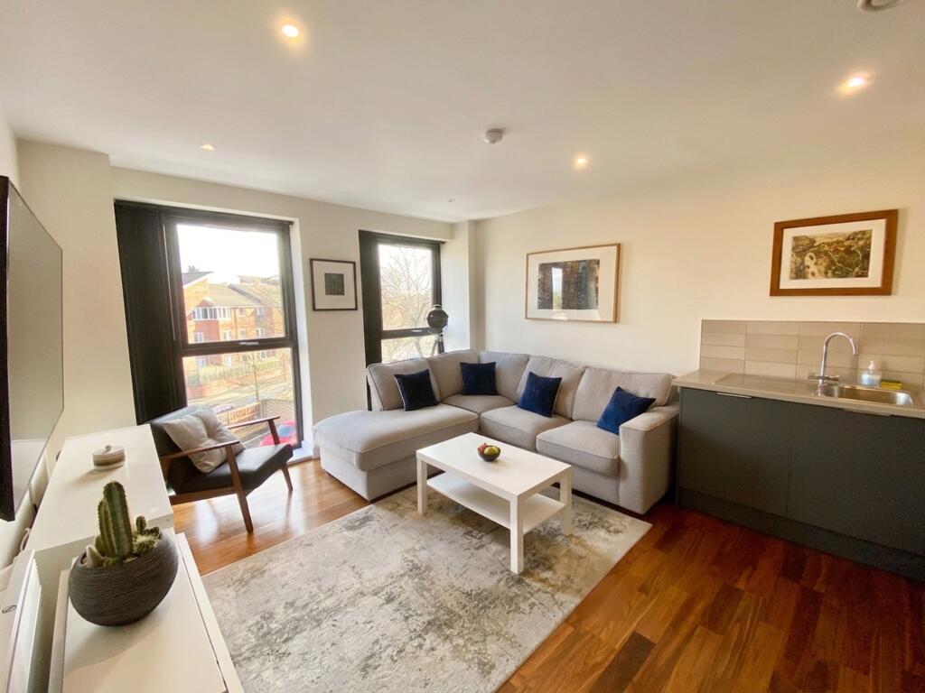 1 bed Apartment for rent in Stretford. From Property Genius - Manchester