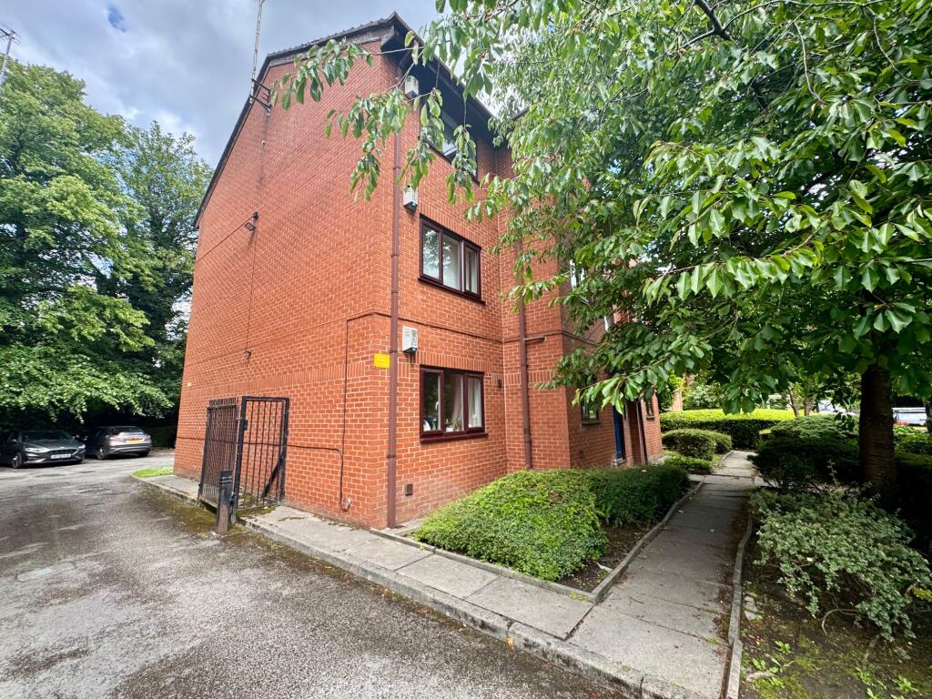 2 bed 1st Floor Flat for rent in Manchester. From Property Genius - Manchester