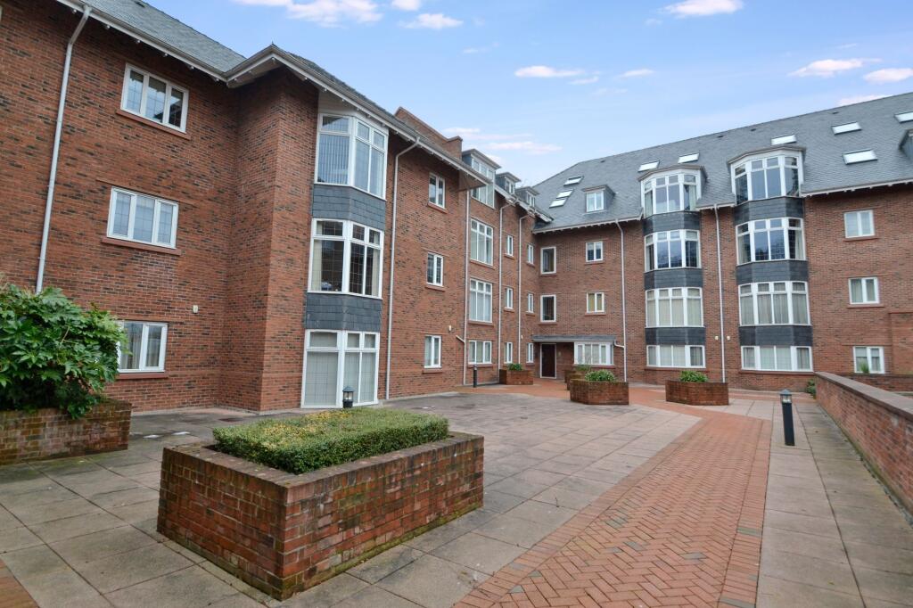2 bed Apartment for rent in Wilmslow. From Property Genius - Manchester