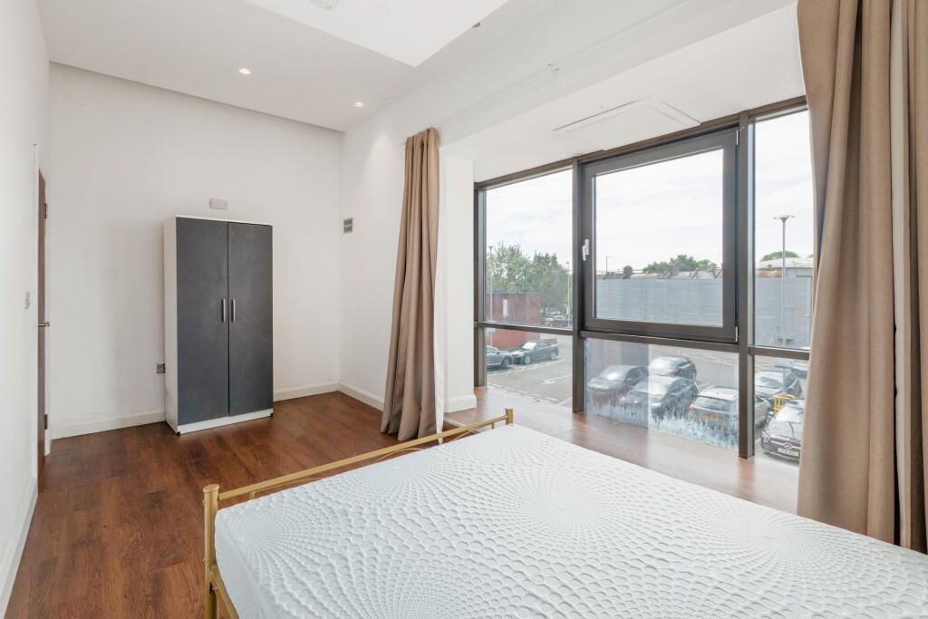 1 bed Apartment for rent in Wimbledon. From Property People - London