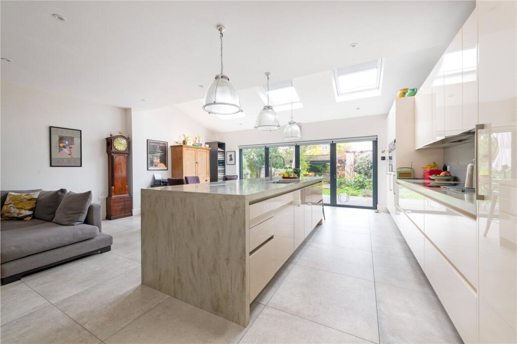 4 bed Detached for rent in Wandsworth. From Rampton Baseley - Wandsworth