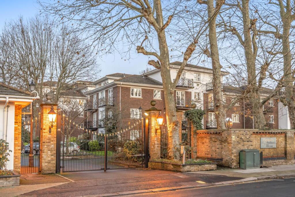 2 bed Apartment for rent in London. From Century 21 London Central - Westminster 2 bed Apartment for rent in London. From Century 21 London Central - Westminster