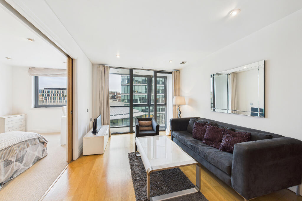 2 bed Apartment for rent in London. From Century 21 London Central - Westminster