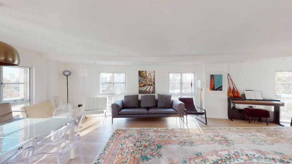 3 bed Apartment for rent in Westminster. From Century 21 London Central - Westminster