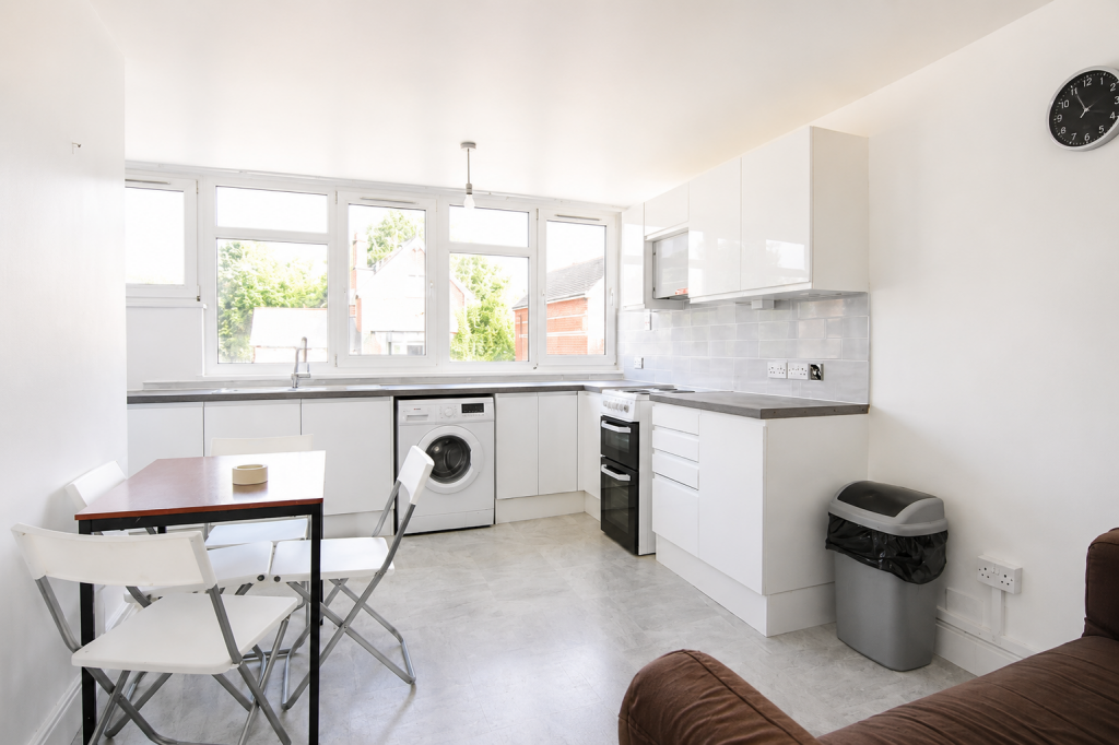 3 bed Apartment for rent in London. From Century 21 London Central - Westminster 3 bed Apartment for rent in London. From Century 21 London Central - Westminster
