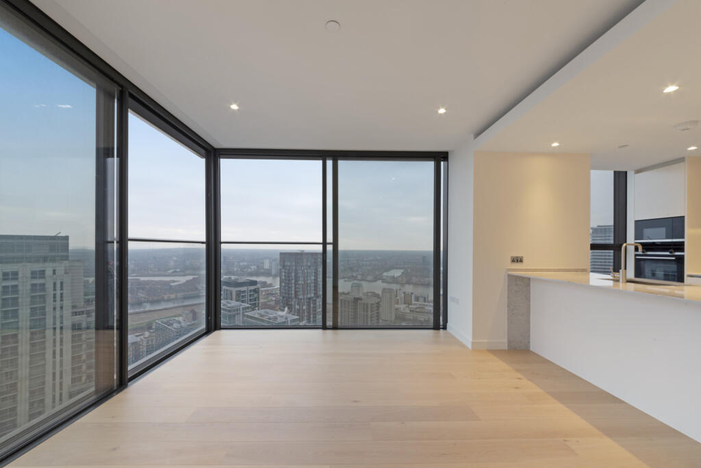 1 bed Apartment for rent in Poplar. From Century 21 London Central - Westminster