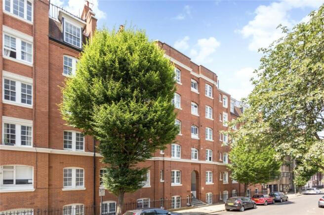 2 bed 1st Floor Flat for rent in London. From Century 21 London Central - Westminster