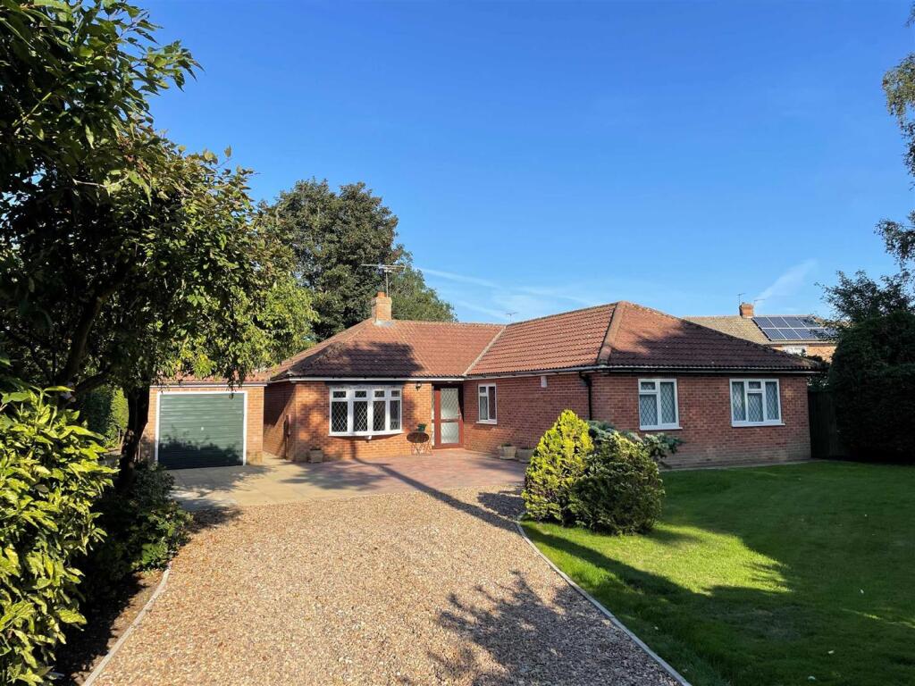 3 bed Detached bungalow for rent in Pocklington. From Clubleys - Pocklington 3 bed Detached bungalow for rent in Pocklington. From Clubleys - Pocklington