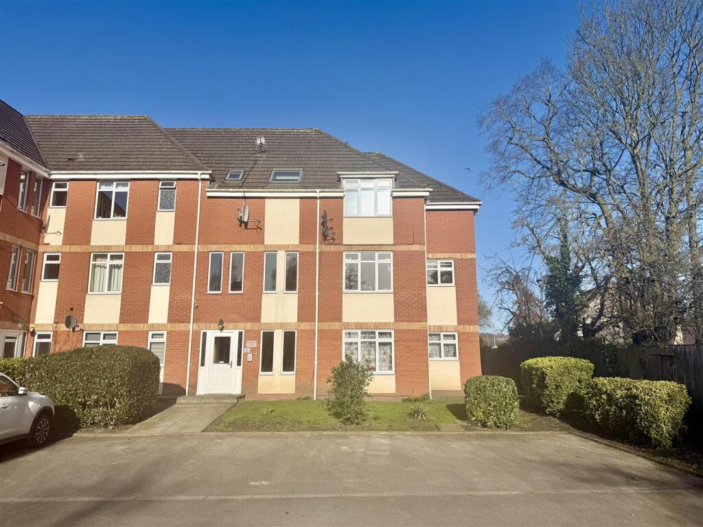 2 bed 1st Floor Flat for rent in Pocklington. From Clubleys - Pocklington