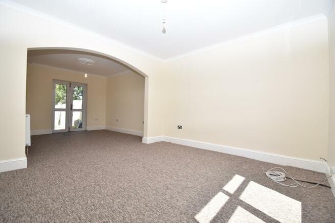 3 bed Mid Terraced House for rent in London. From RE/MAX Vision
