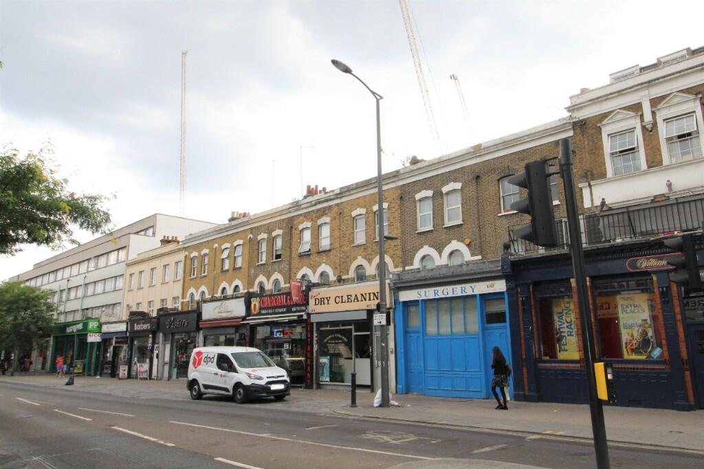 3 bed 1st Floor Flat for rent in London. From RE/MAX Vision - London 3 bed 1st Floor Flat for rent in London. From RE/MAX Vision - London